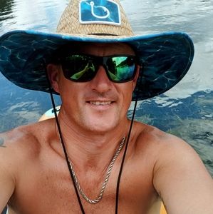 Meet your Posher, Robin